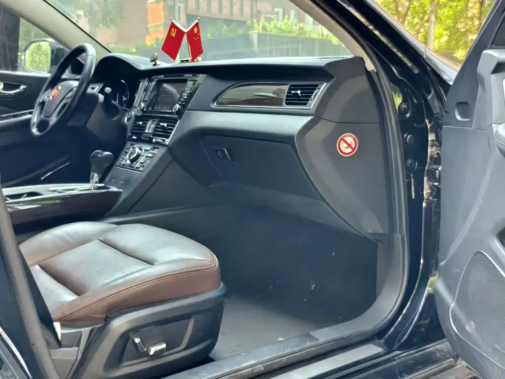 Hongqi Hongqi H7 — миниатюра 16