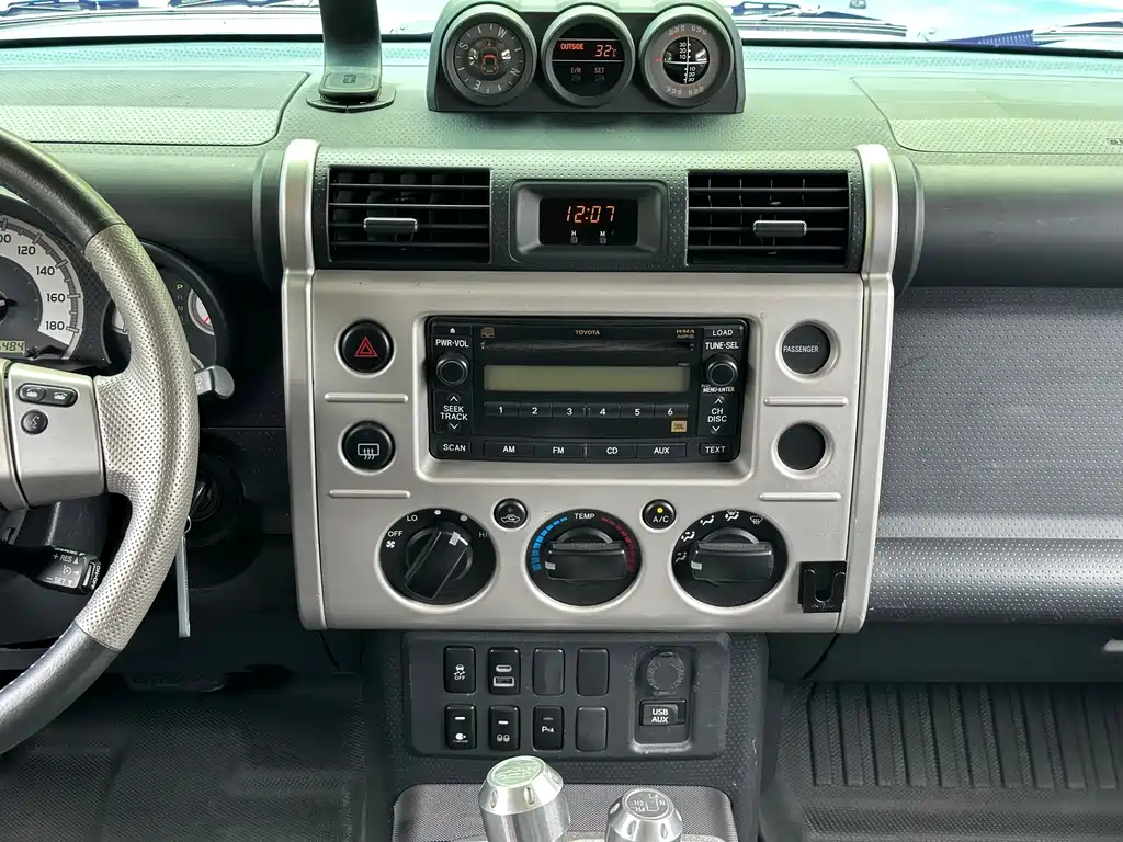 Toyota FJ Cruiser FJ 2018 4.0L Sport