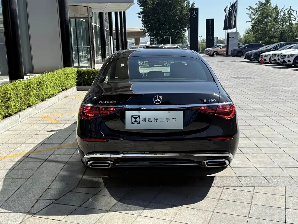 Mercedes-Benz S-Class — миниатюра 7