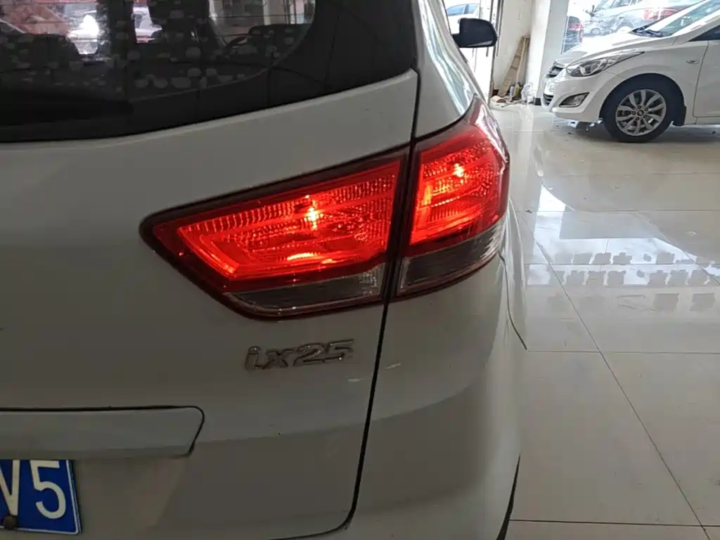 Hyundai ix25 — миниатюра 8