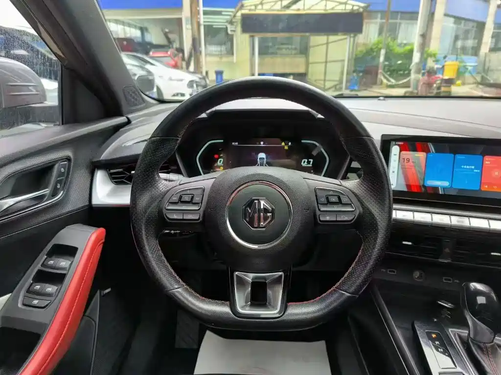 MG MG5 — миниатюра 5