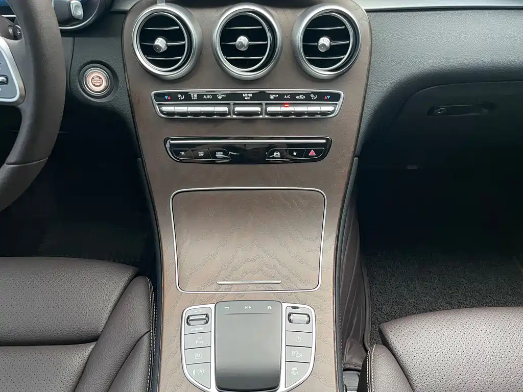 Mercedes-Benz GLC — миниатюра 14