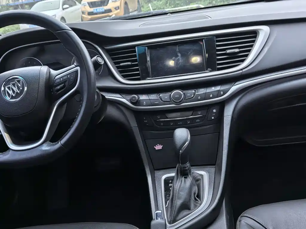 Buick Excelle — миниатюра 15
