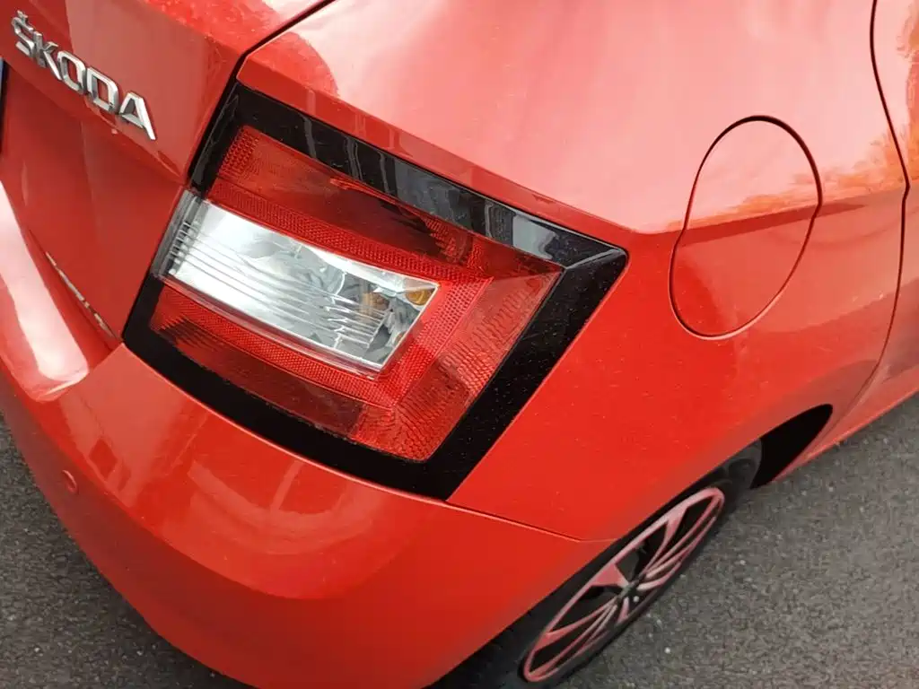 Skoda Fabia — миниатюра 8