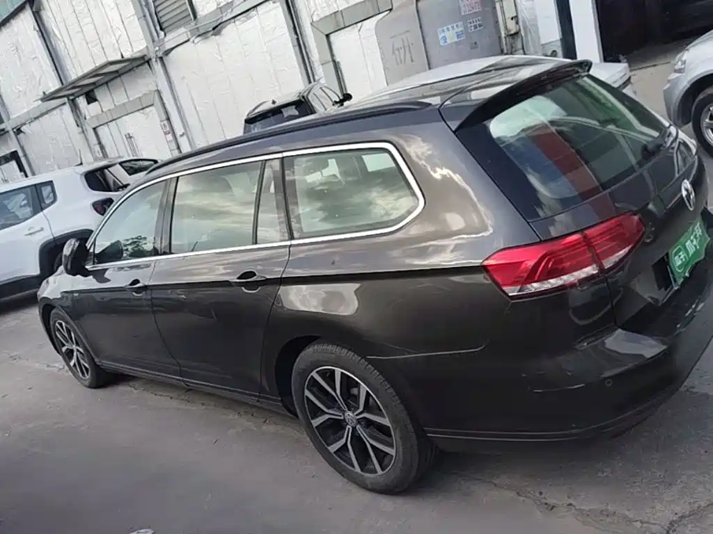 Volkswagen Viloran — миниатюра 4