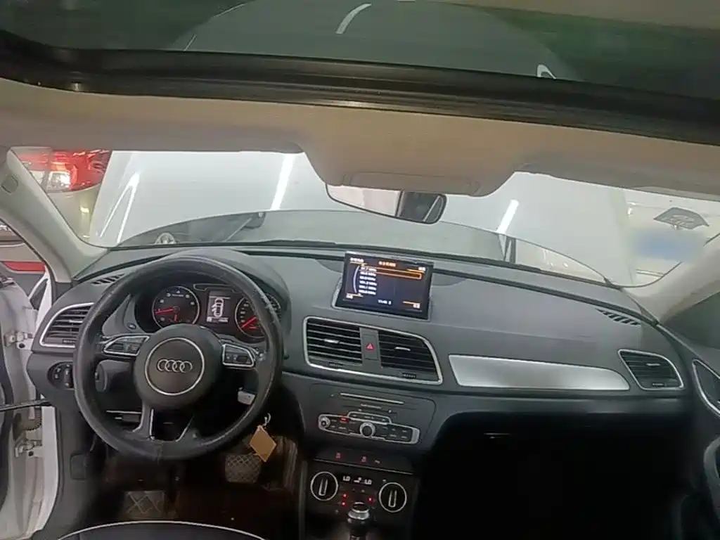 Audi Q3 — миниатюра 10