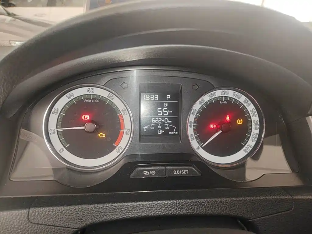 Skoda Rapid — миниатюра 12