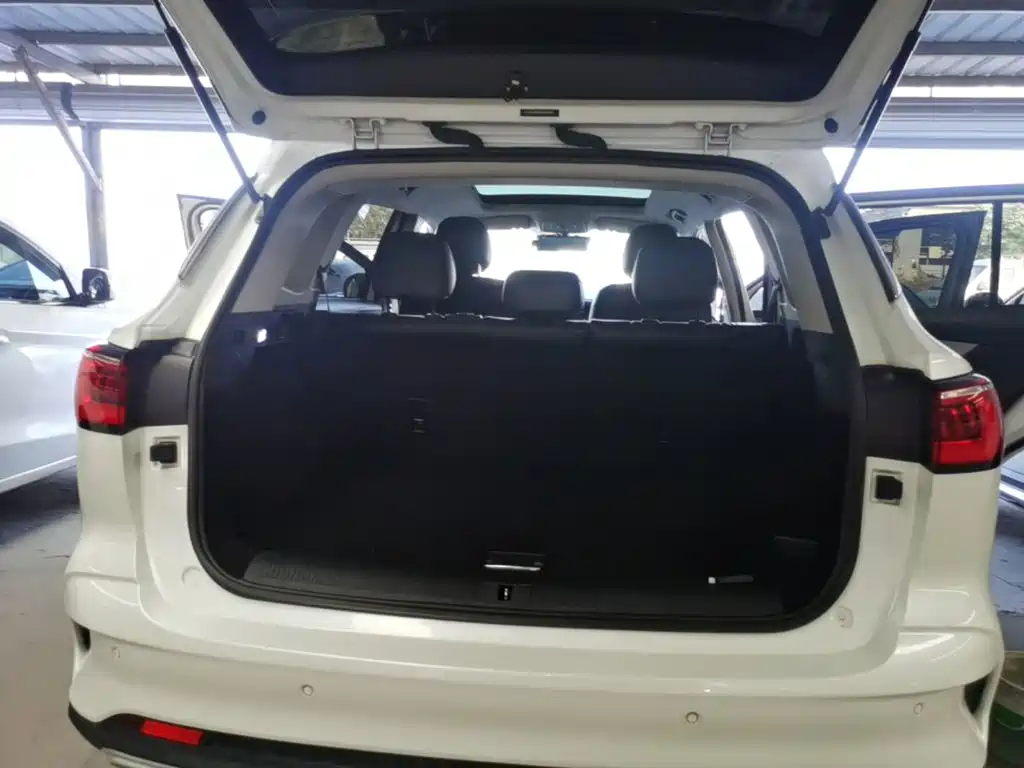 Roewe RX5 MAX — миниатюра 19