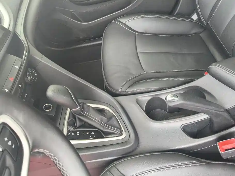 Buick Excelle — миниатюра 16