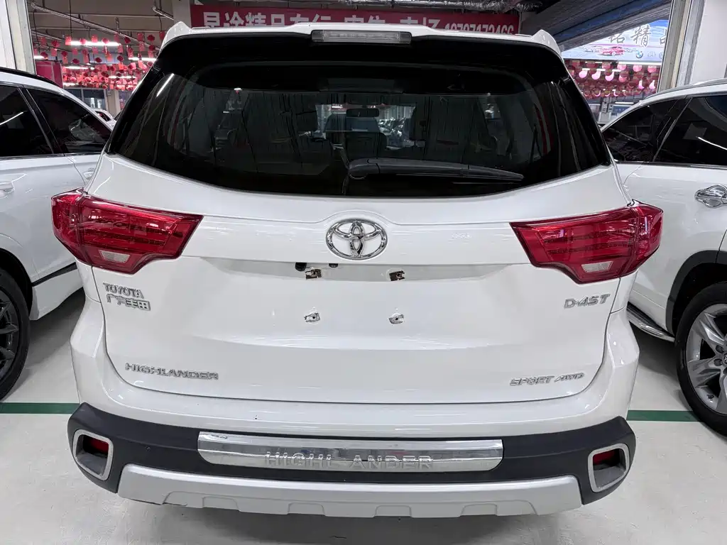 Toyota Highlander — миниатюра 17