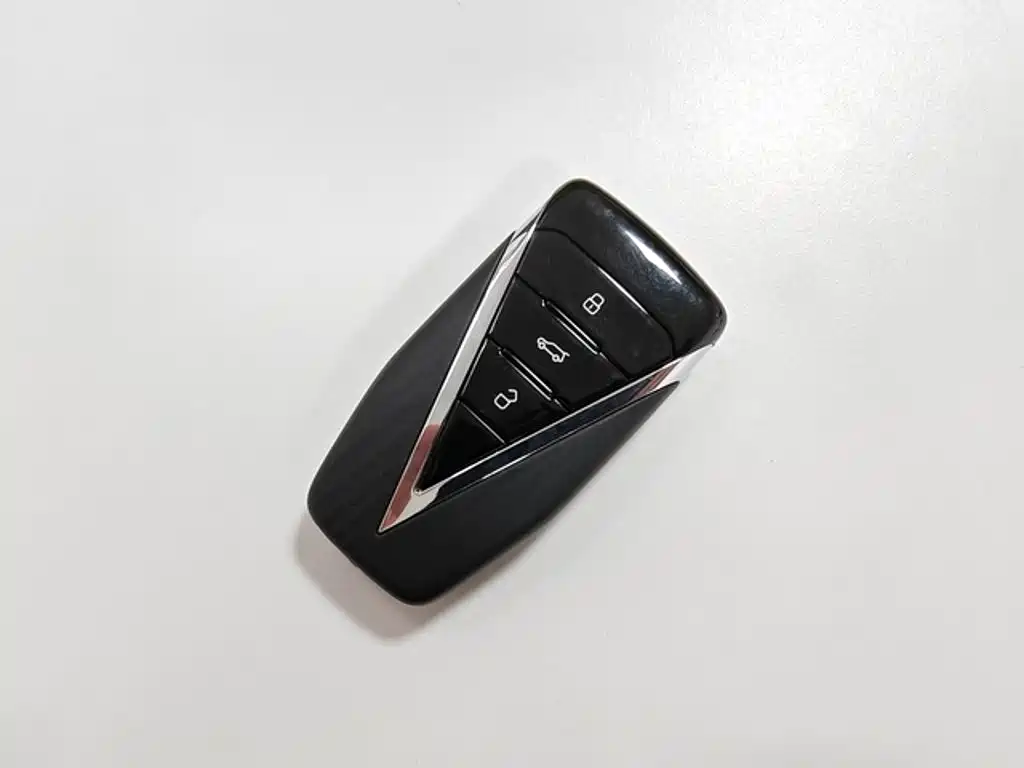 Venucia V — миниатюра 10