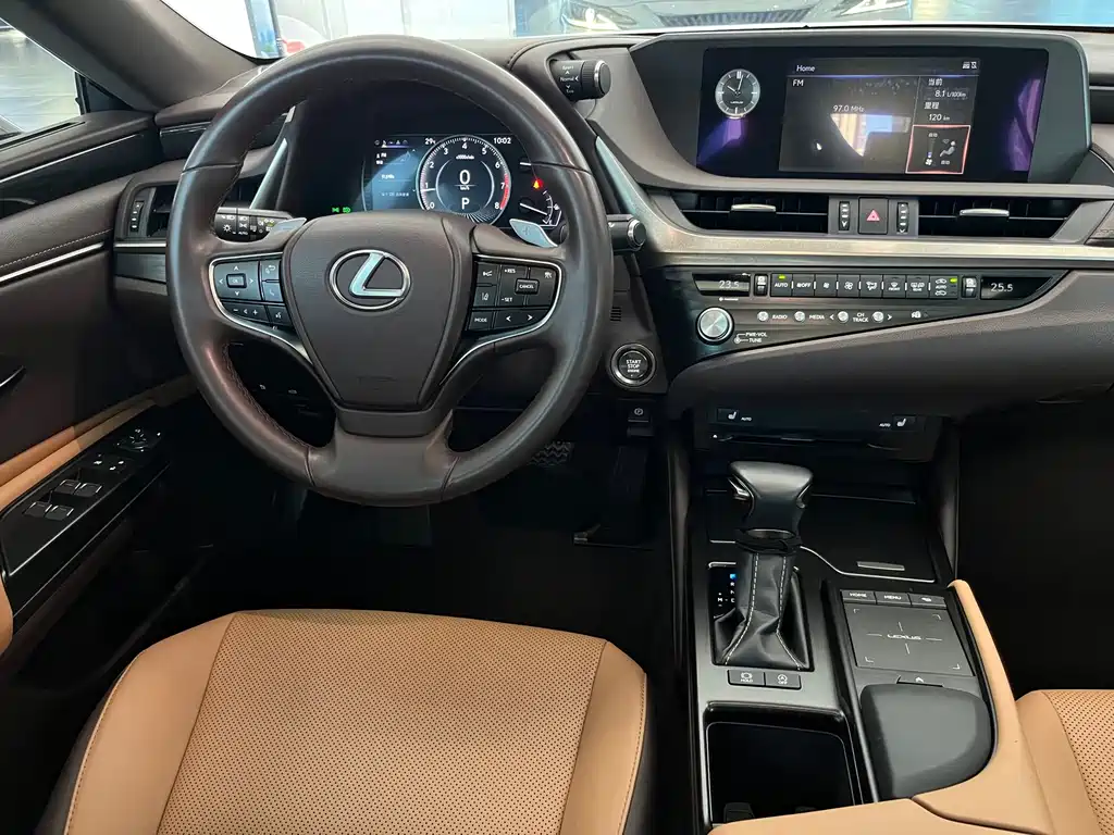 Lexus ES — миниатюра 14