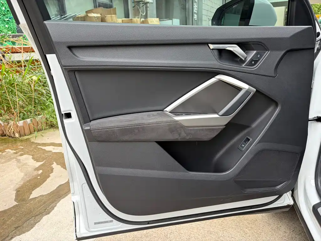 Audi Q3 — миниатюра 16