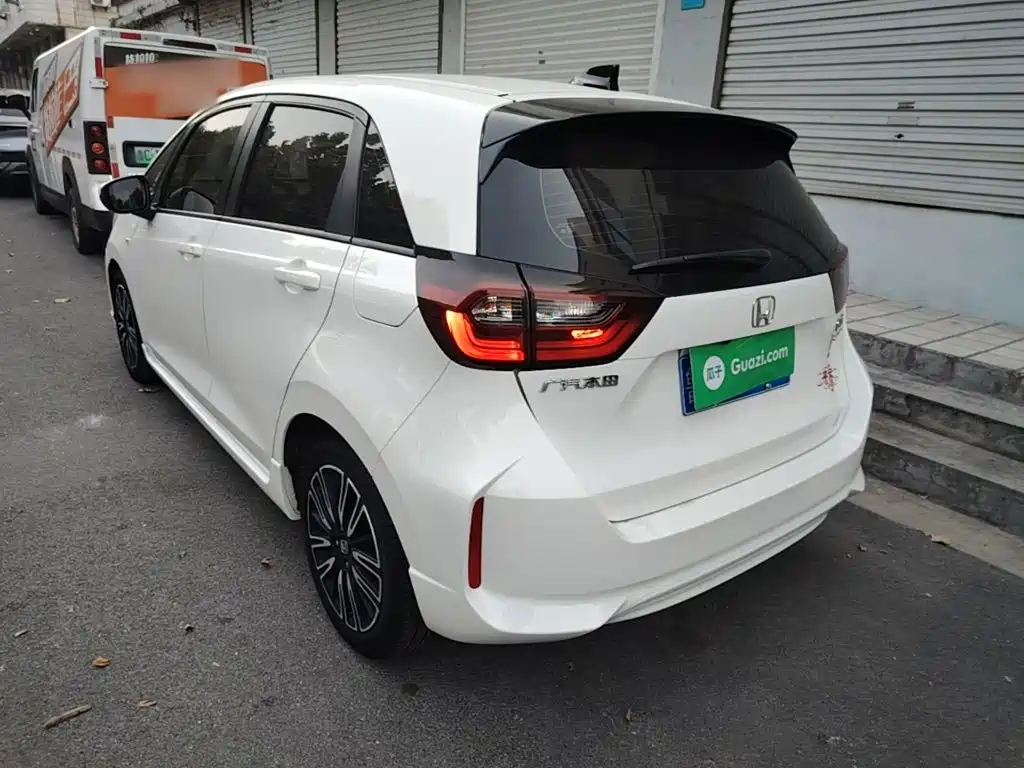 Honda Fit — миниатюра 5