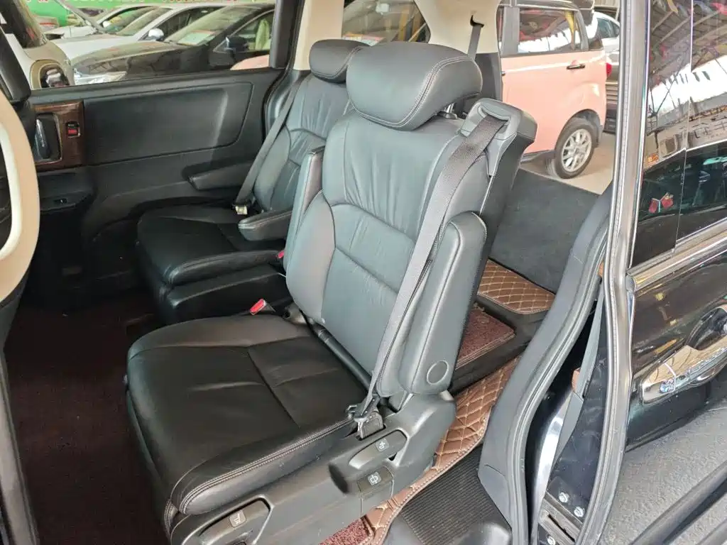 Honda Odyssey — миниатюра 17