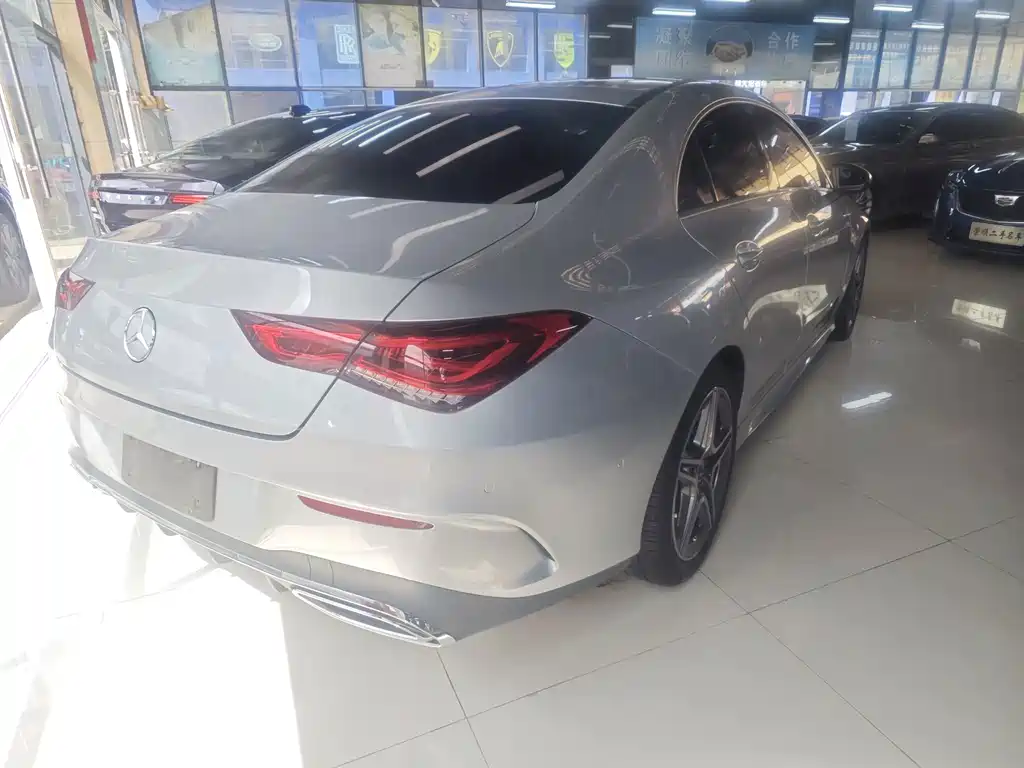 Mercedes-Benz GLA — миниатюра 9