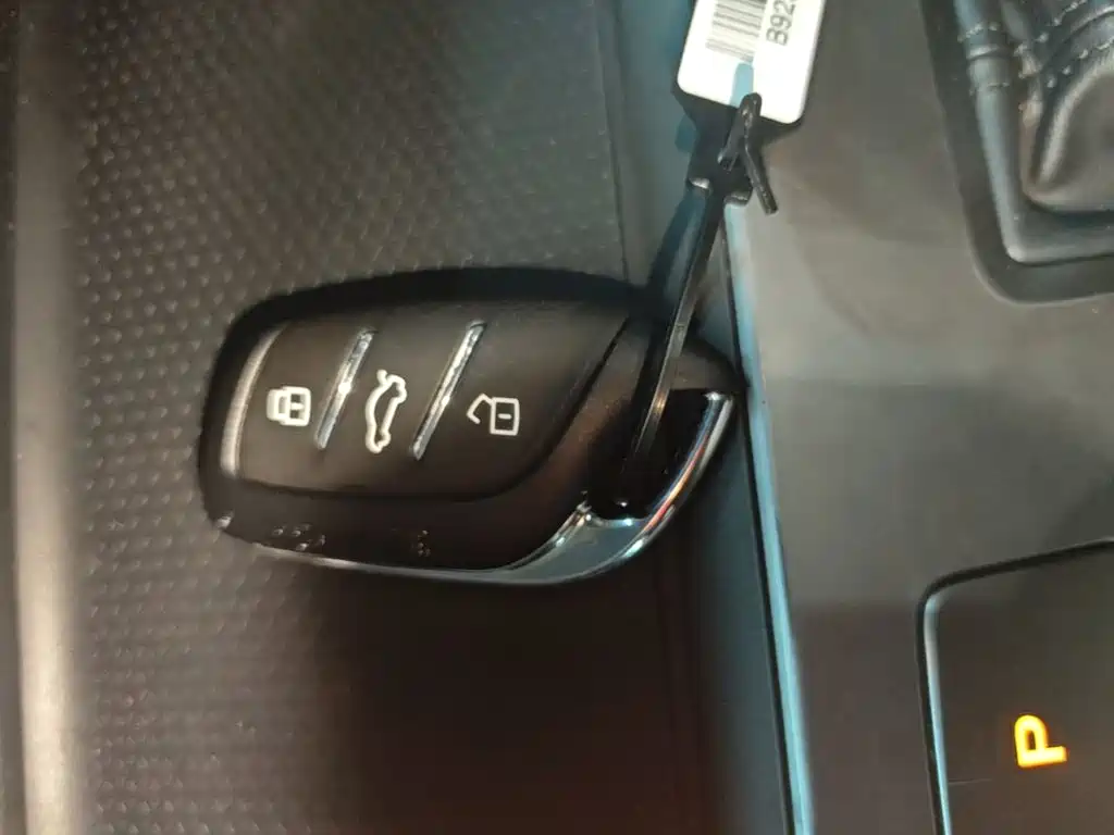 Roewe RX5 New Energy — миниатюра 9