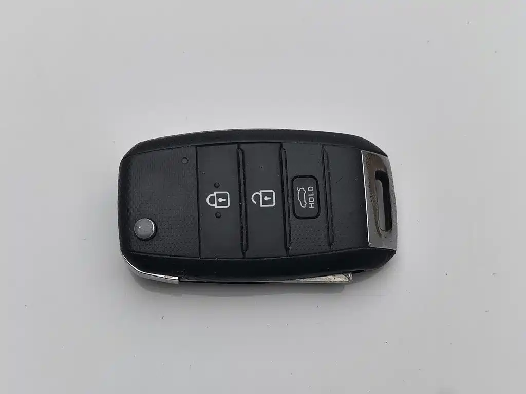 Kia K2 — миниатюра 19