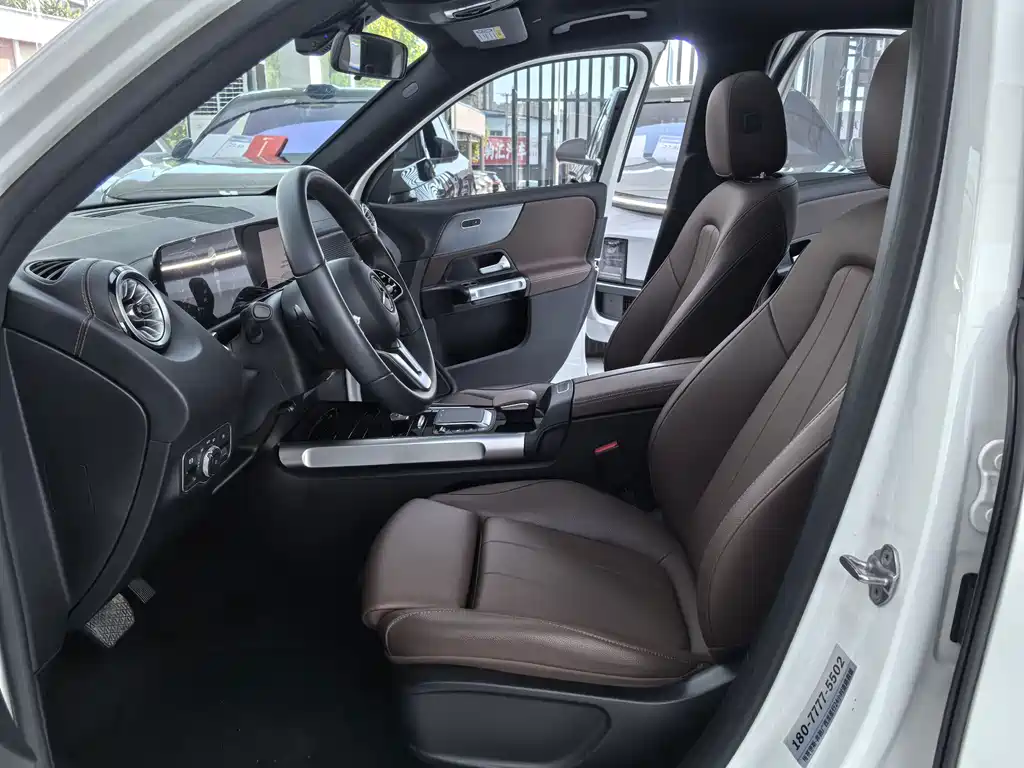 Mercedes-Benz GLB — миниатюра 5