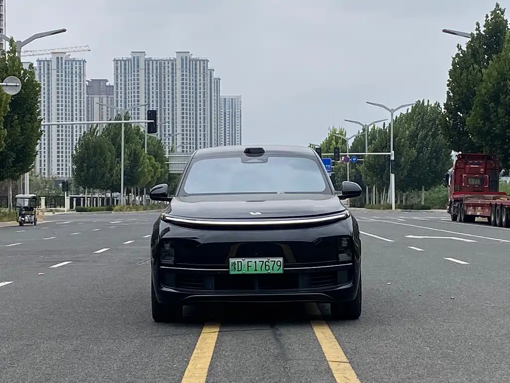 Li Auto Li L8 — миниатюра 2