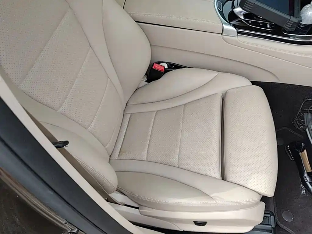 Mercedes-Benz GLC — миниатюра 25