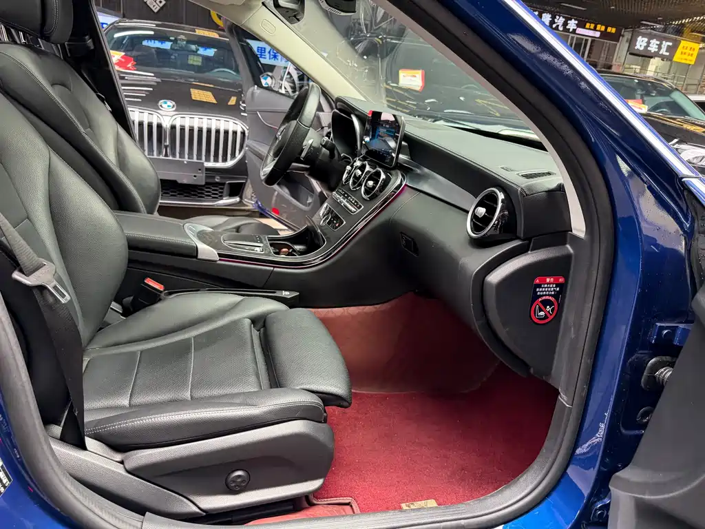 Mercedes-Benz C-Class — миниатюра 18