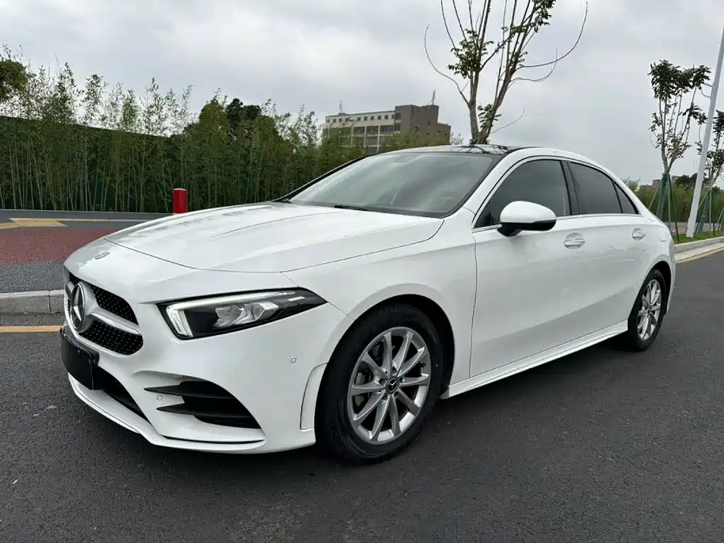 Mercedes-Benz A-Class A 2020 A 200 L Sport