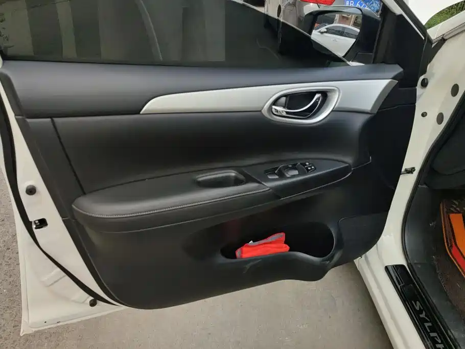 Nissan Sylphy — миниатюра 7