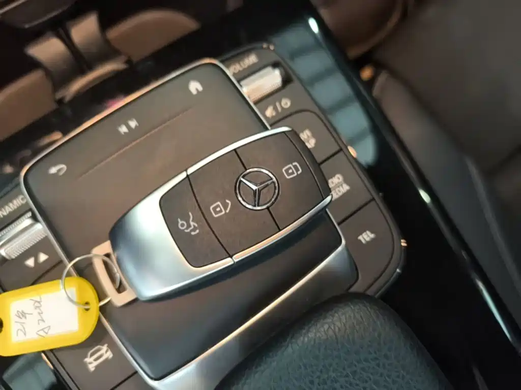 Mercedes-Benz A-Class — миниатюра 9