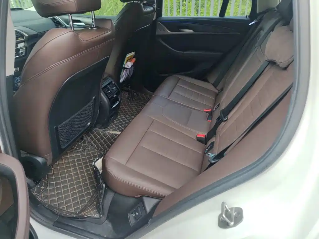 BMW X3 — миниатюра 15