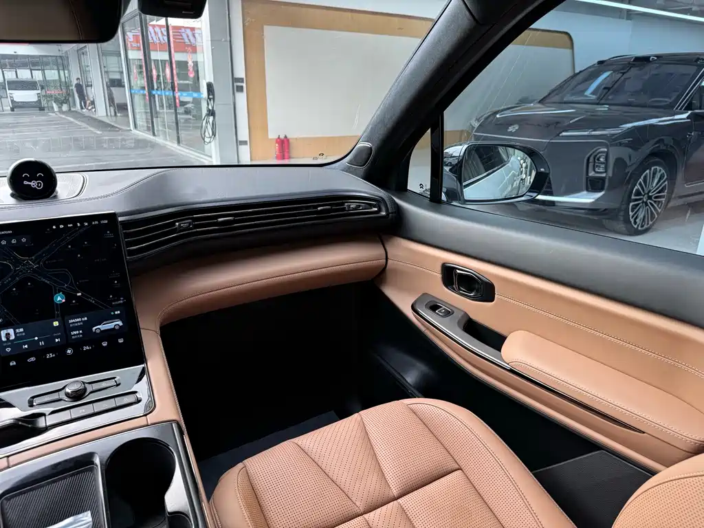 NIO ES8 — миниатюра 29