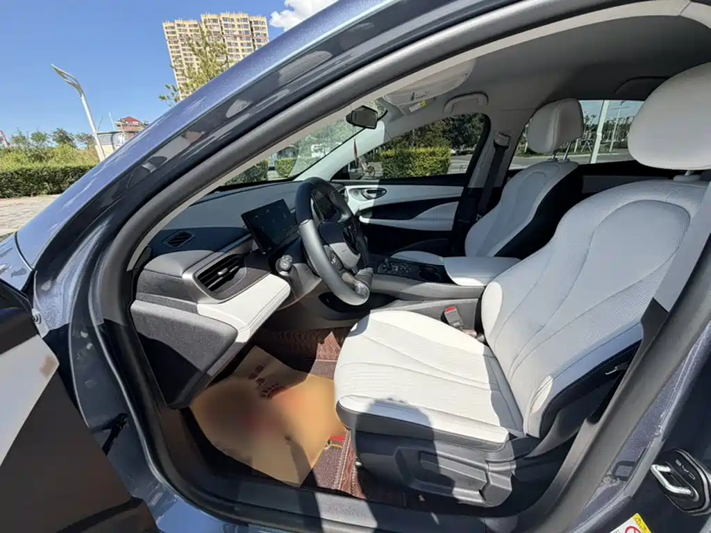 BYD Seal 05 DM-i — миниатюра 15