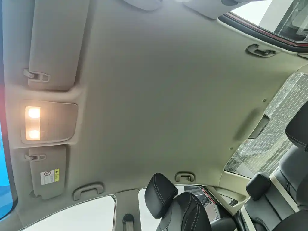 Buick Excelle — миниатюра 14