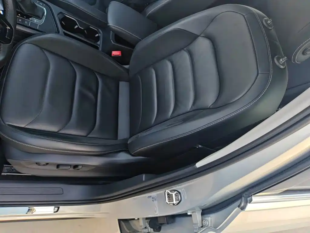 Volkswagen Tiguan L — миниатюра 15
