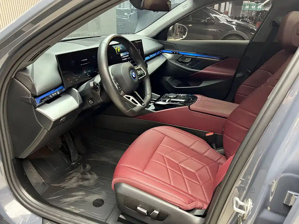 BMW i5 — миниатюра 17