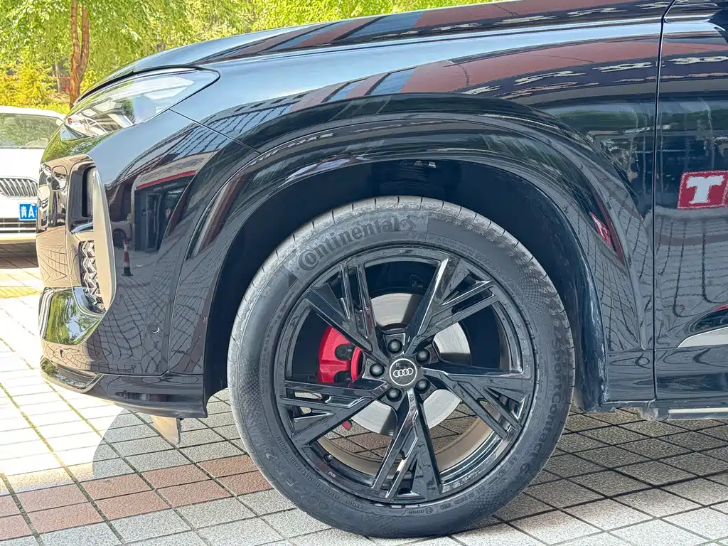 Audi Q6 — миниатюра 5