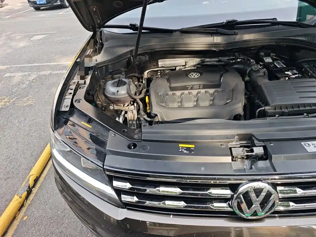 Volkswagen Tiguan L — миниатюра 20