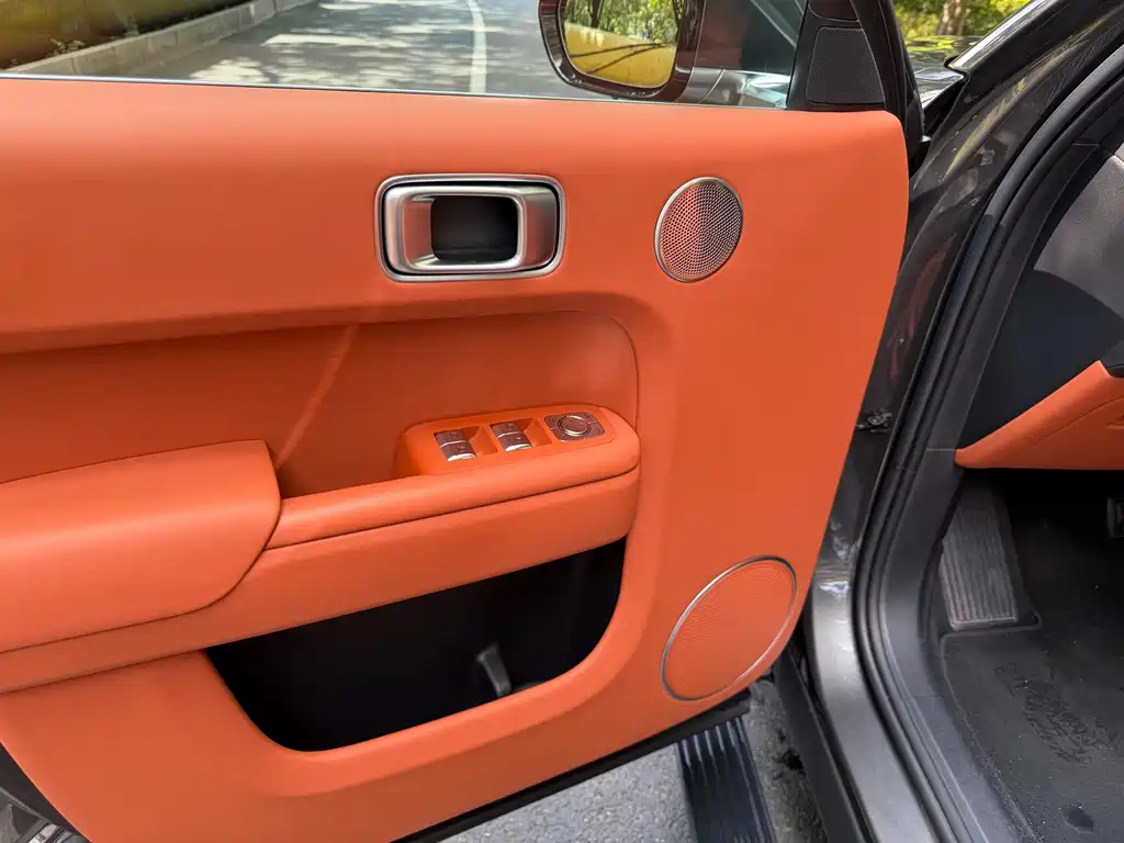 Li Auto Li L9 — миниатюра 16