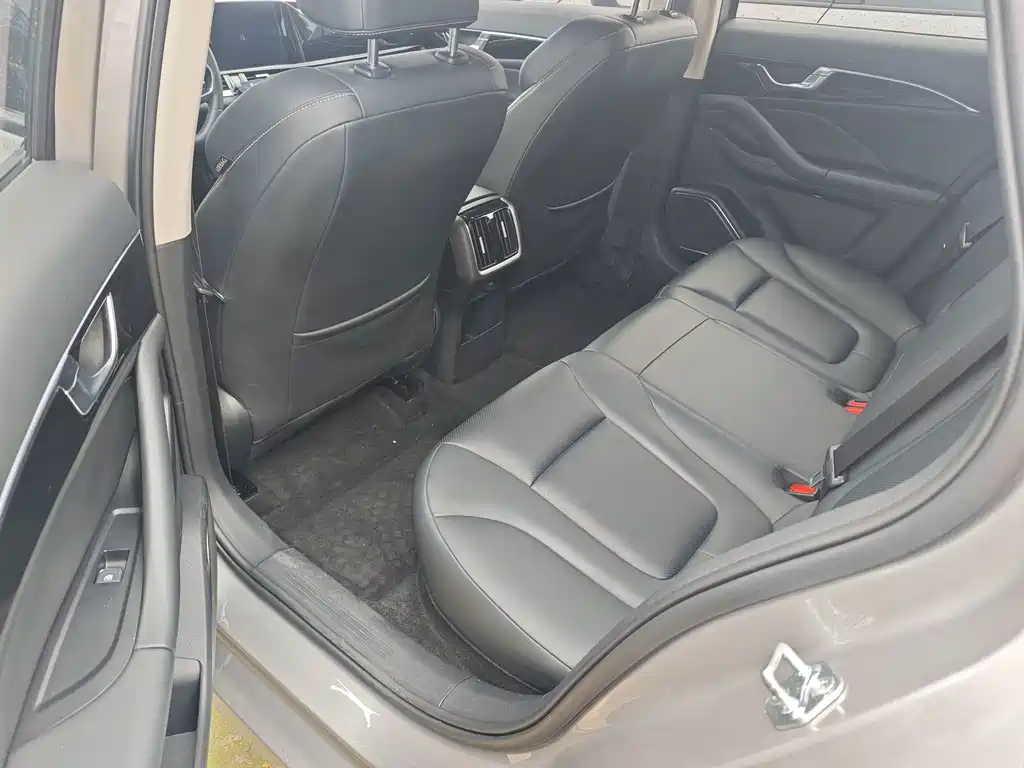 Bestune B70 — миниатюра 5