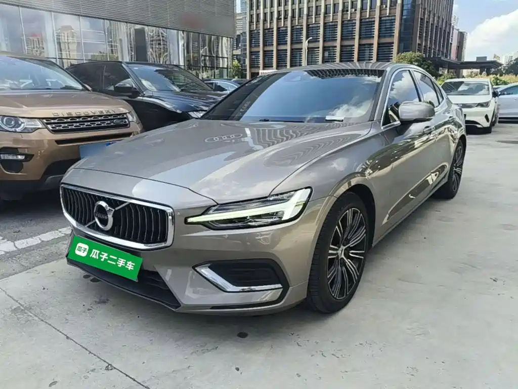 Volvo S60 — миниатюра 2
