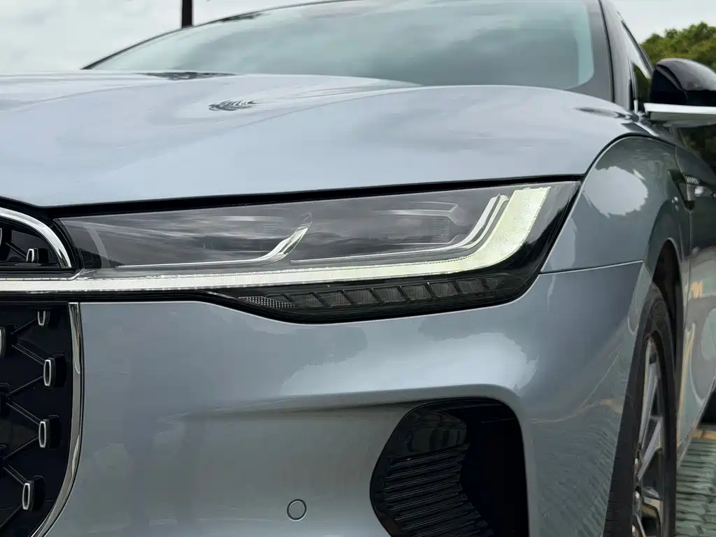 Lincoln Z — миниатюра 22