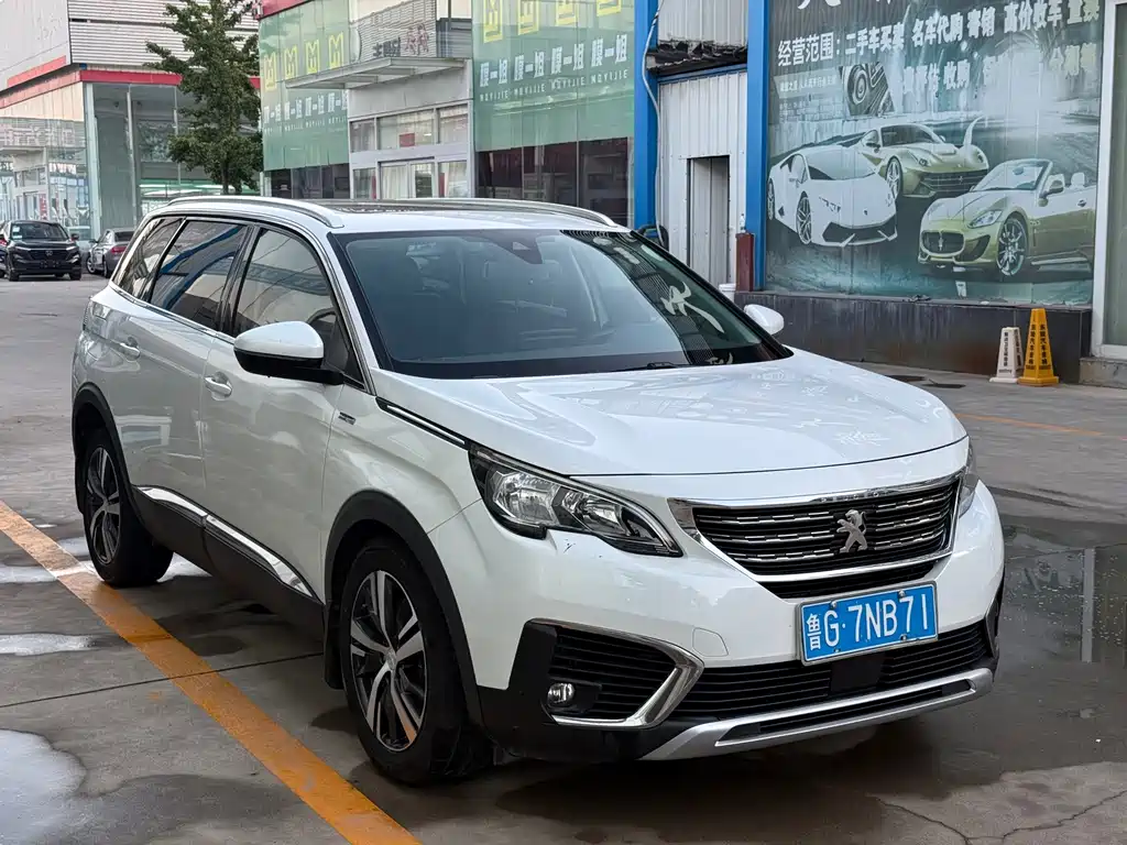 Peugeot 5008 — миниатюра 3