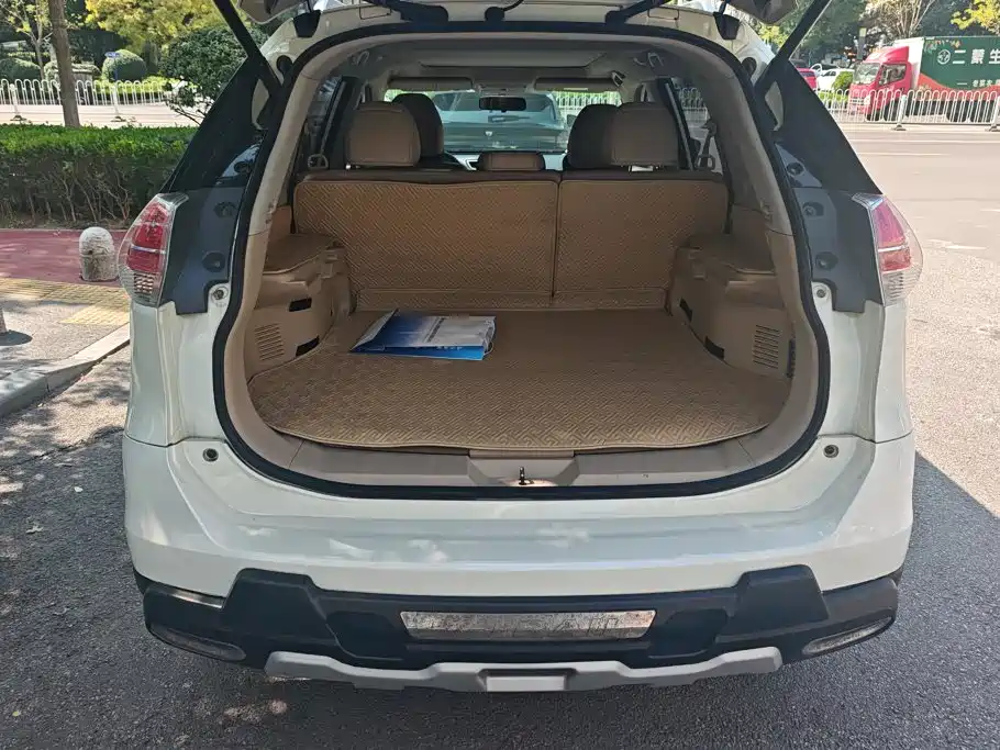 Nissan X-Trail — миниатюра 4