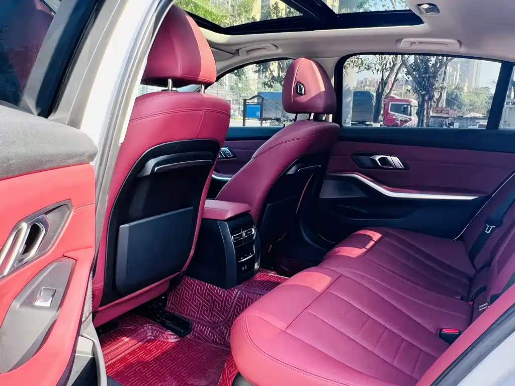 BMW 3 Series — миниатюра 12