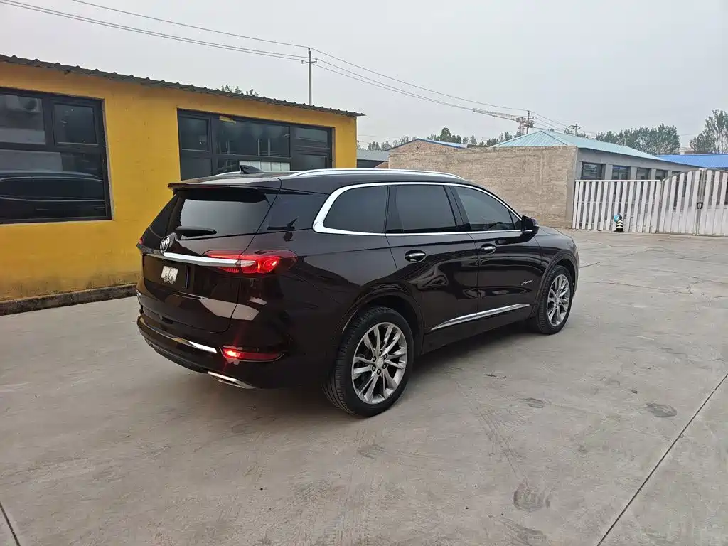 Buick Enclave — миниатюра 9