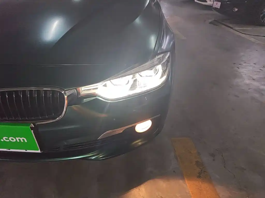 BMW 3 Series — миниатюра 24