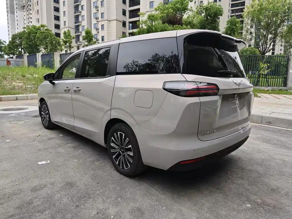 Wuling 730 2025 500km Luxury