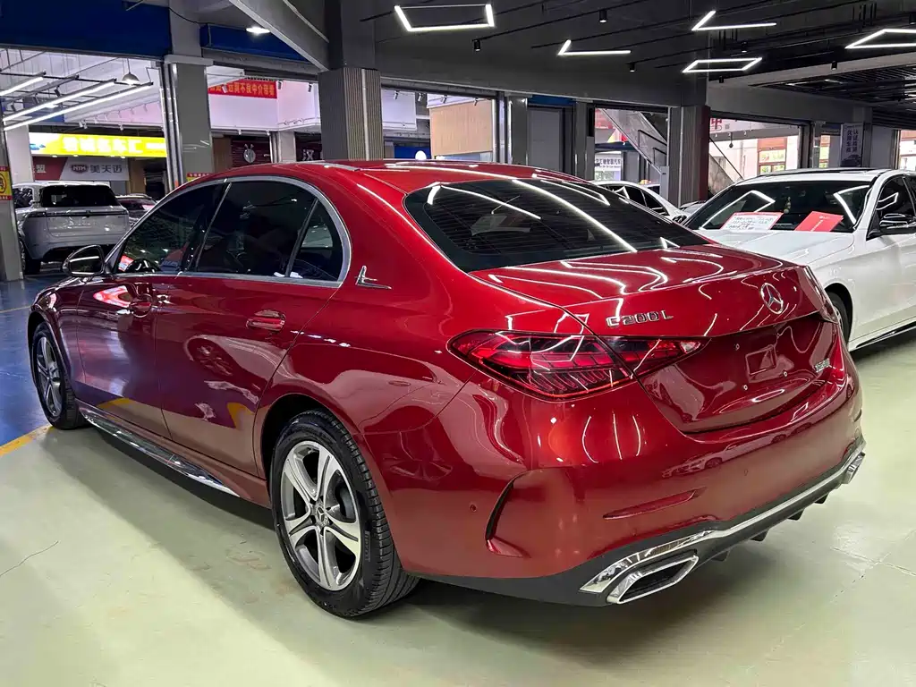 Mercedes-Benz C-Class — миниатюра 9