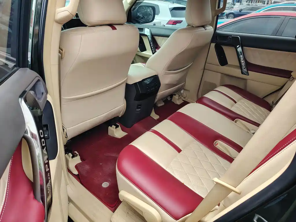 Toyota Prado (Import) — миниатюра 5