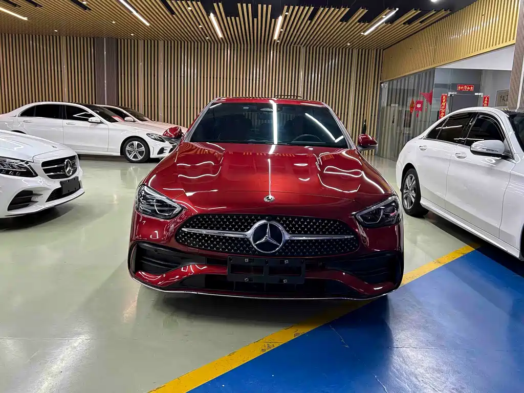 Mercedes-Benz C-Class — миниатюра 2